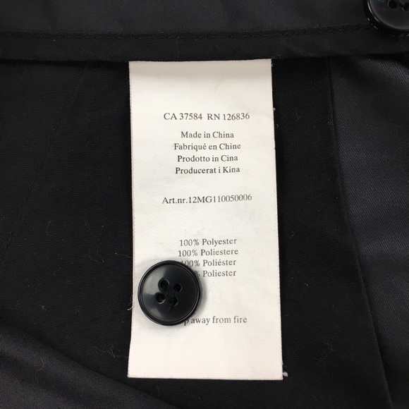 Men's J. Lindeberg Black Flat Front Golf Pants. - Picture 5 of 6